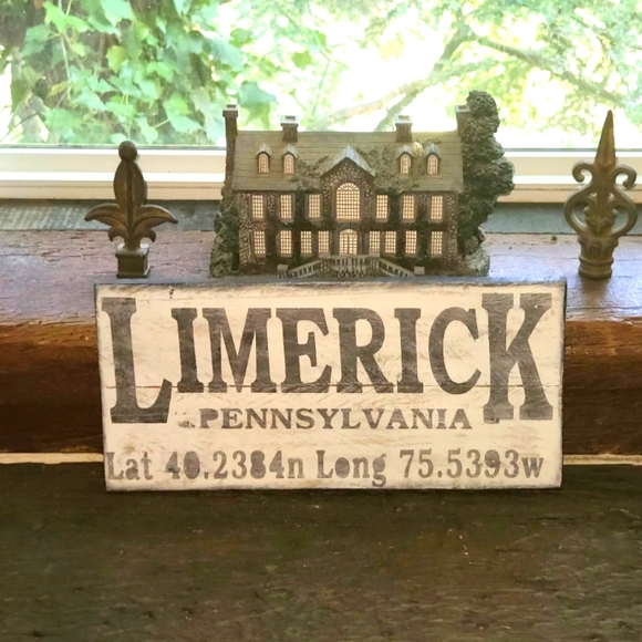 LIMERICK, PA RUSTIC WOOD TOWN SIGN - Picture 1 of 4